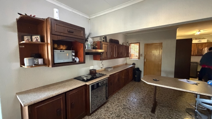 3 Bedroom Property for Sale in La Hoff North West